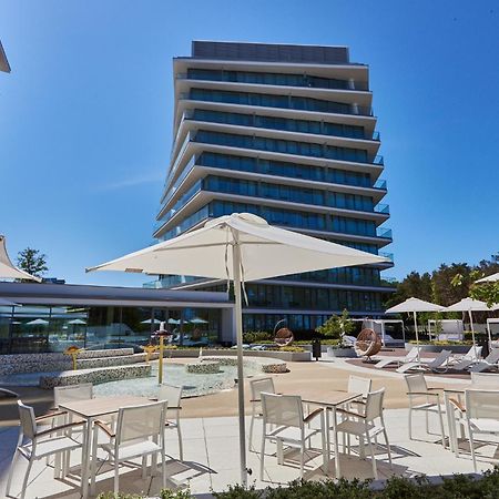 Wave Beachfront Family Apartment Miedzyzdroje Eksteriør billede