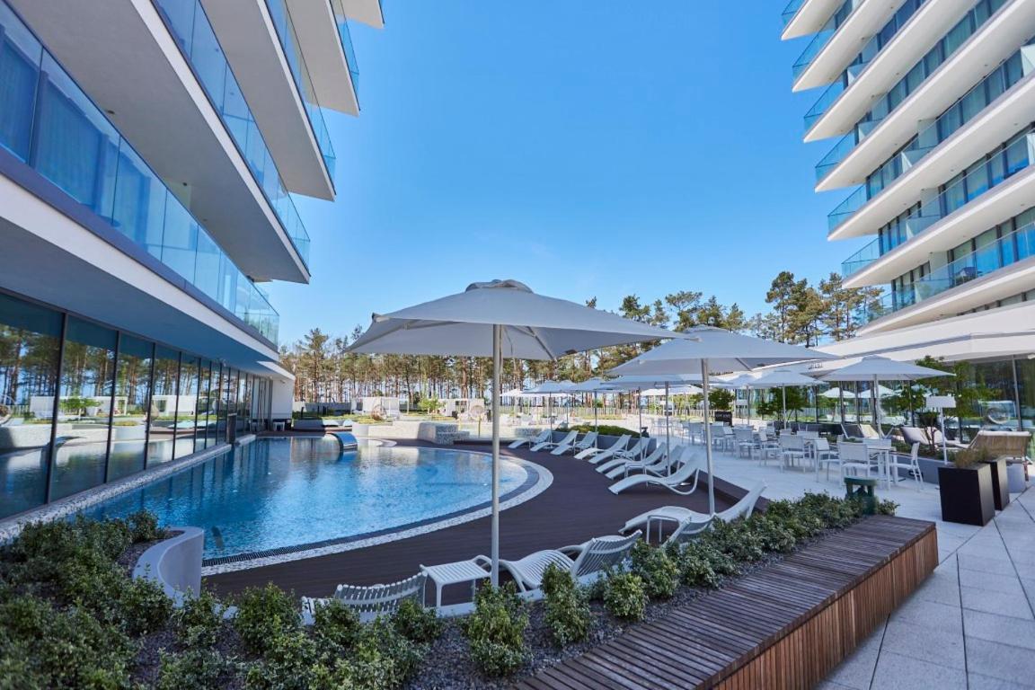 Wave Beachfront Family Apartment Miedzyzdroje Eksteriør billede