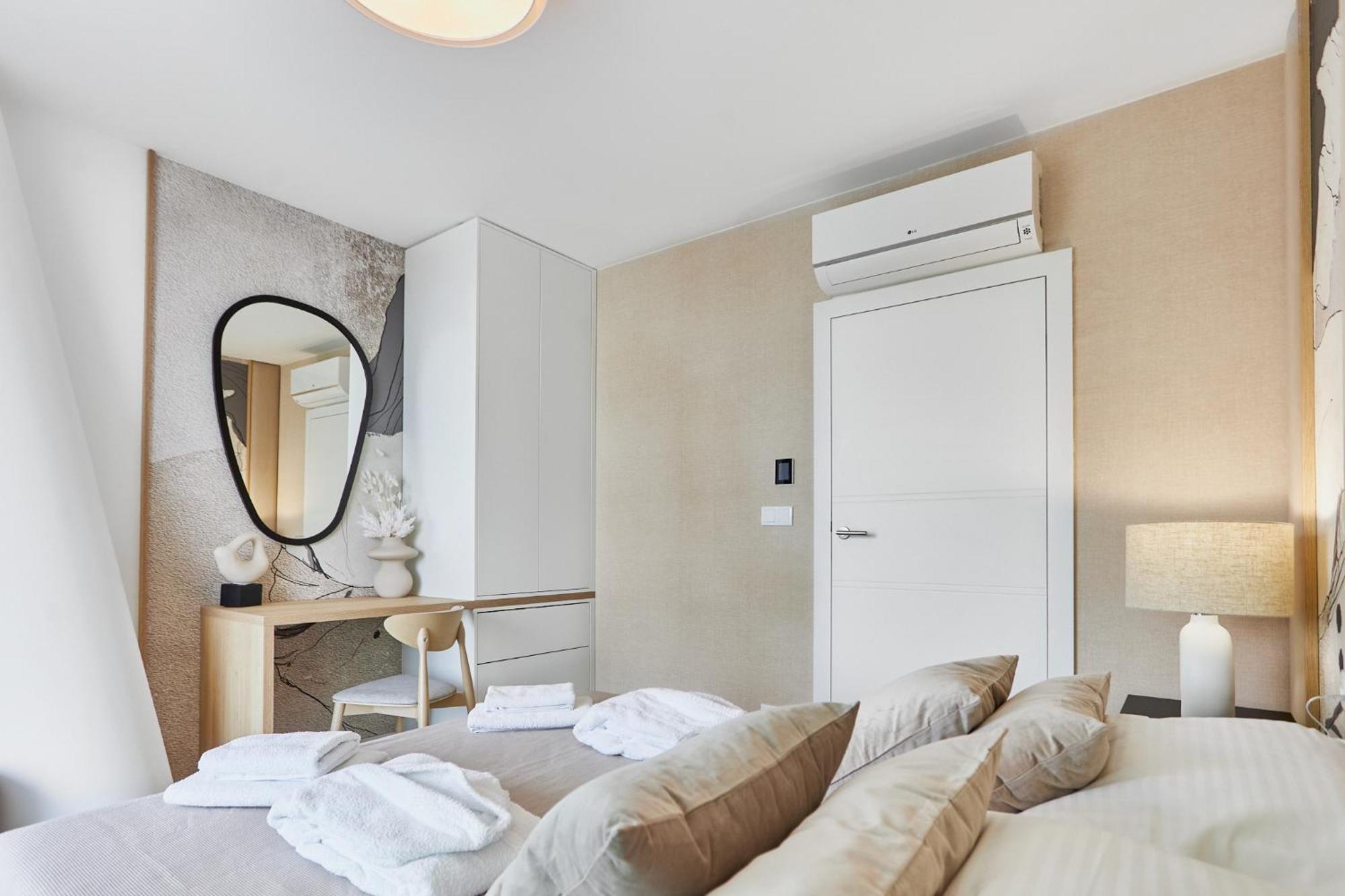 Wave Beachfront Family Apartment Miedzyzdroje Eksteriør billede